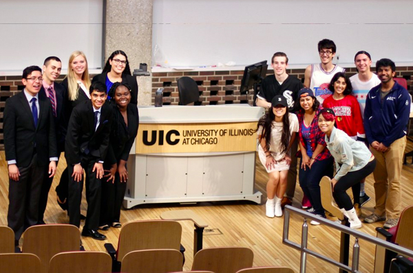 UIC Speech Team hosts Chicago Swing